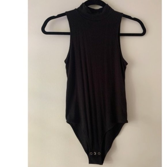 Mudd black ribbed turtleneck bodysuit size S - Picture 1 of 4